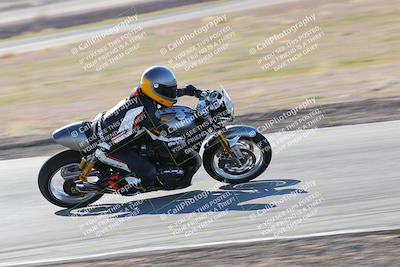 media/Feb-05-2023-Classic Track Day (Sun) [[c35aca4a42]]/Group 2/session 4 turn 4/